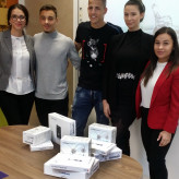 Жилищен комплекс Лабиринт дари още три нови инсулинови помпи - от най-ново поколение и представени за първи път в България